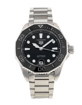 Browse our selection of automatic watches from prestigious brands such as Blancpain, Bell & Ross, Breitling and Rolex.